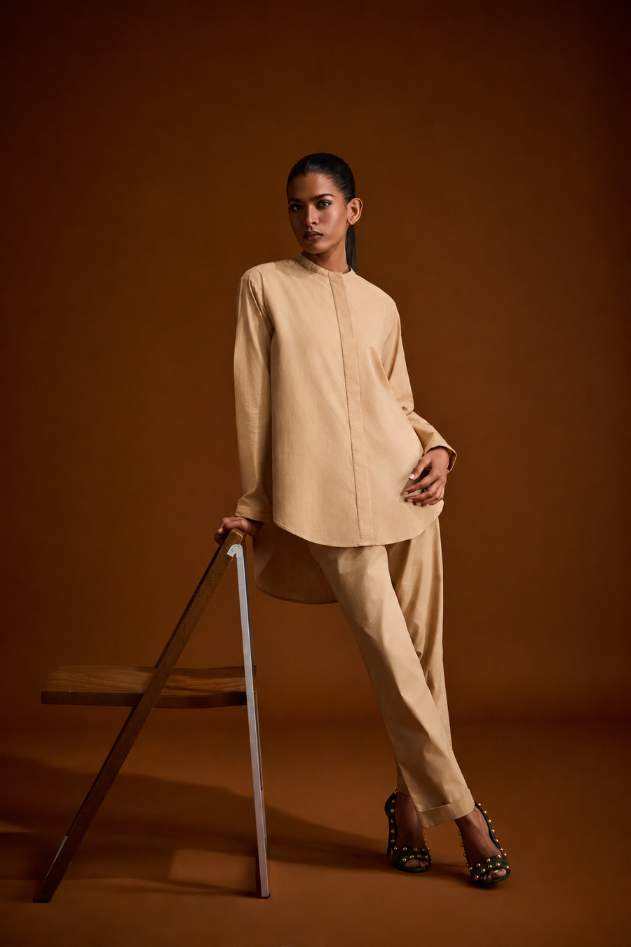 Essential Shirt & Bottom