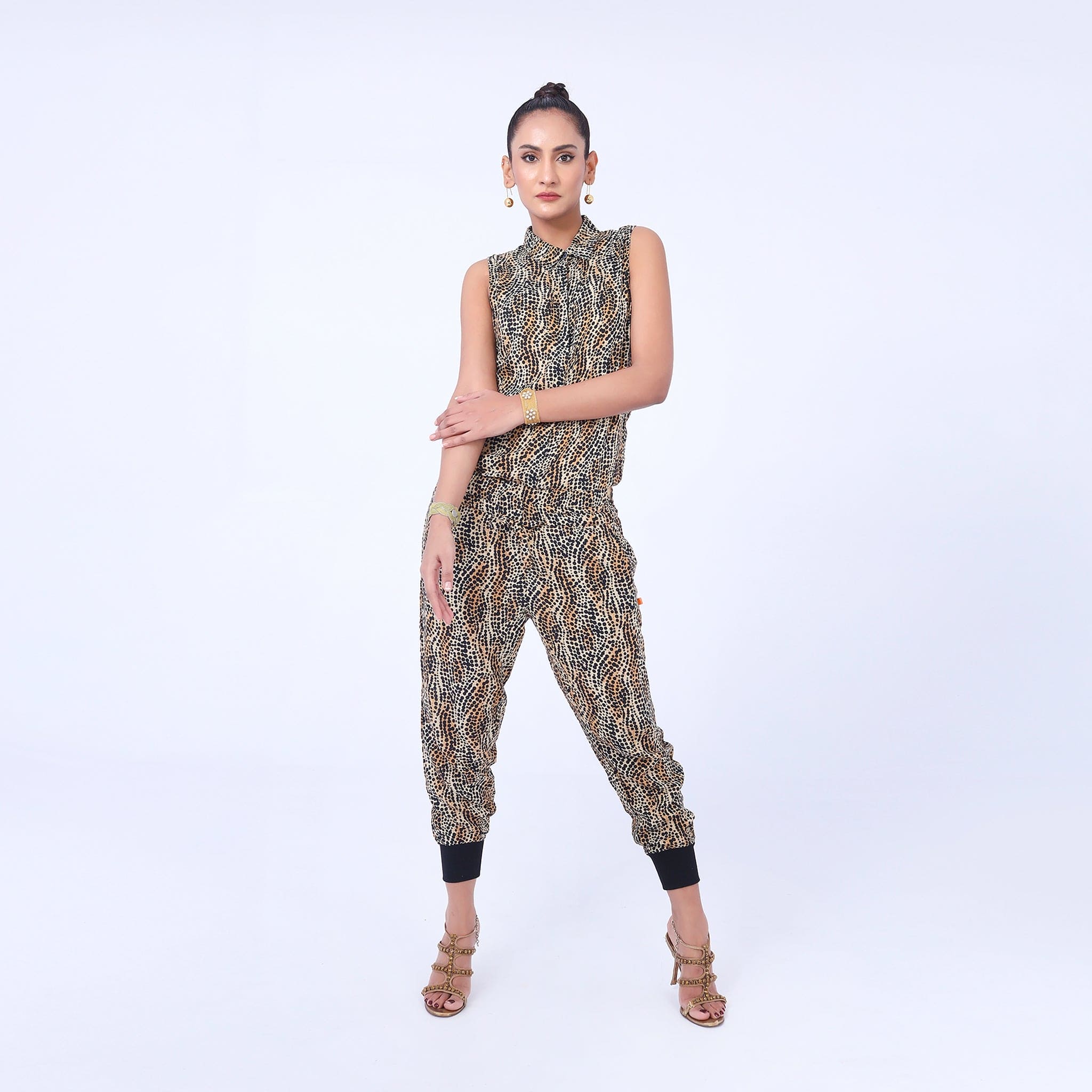 Keyhole Jumpsuit in leopard Print - Deen & Keenu