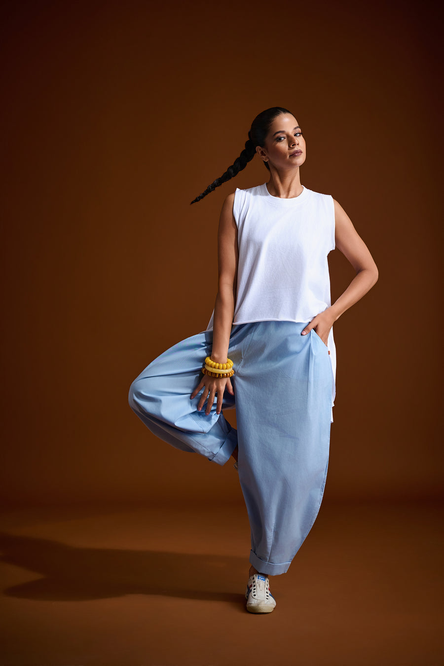 Sleevless Drape Top